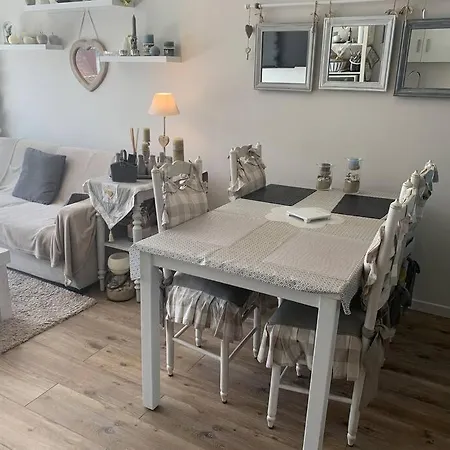 Le Wembley Superbe Apartment